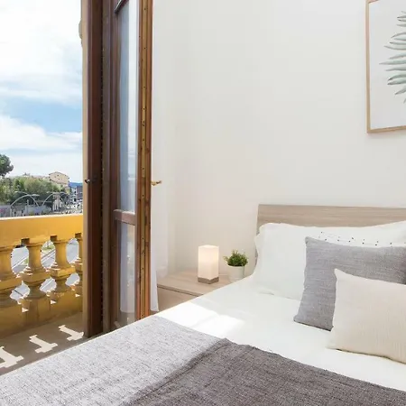 Rental In Rome - Santa Maria Novella Palace Florenz Exterior foto