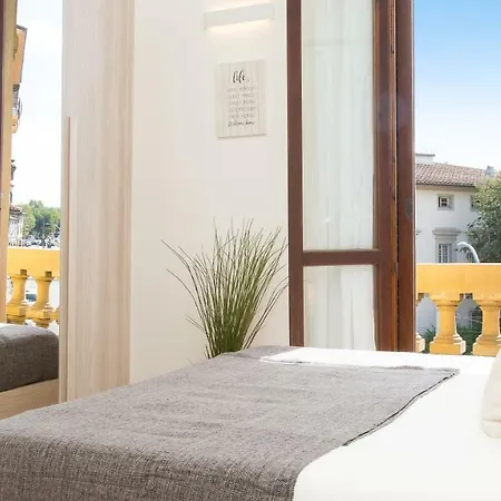 Rental In Rome - Santa Maria Novella Palace Florenz Exterior foto